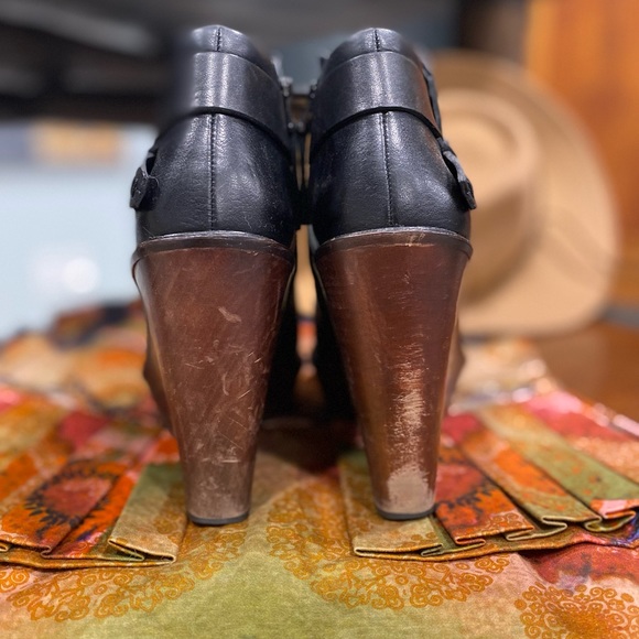 Dolce Vita Color Wedge Bootie Size 7 - Picture 7 of 11